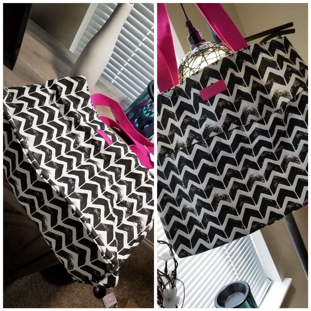 Express Weekender Beach Bag Tote 18x12
